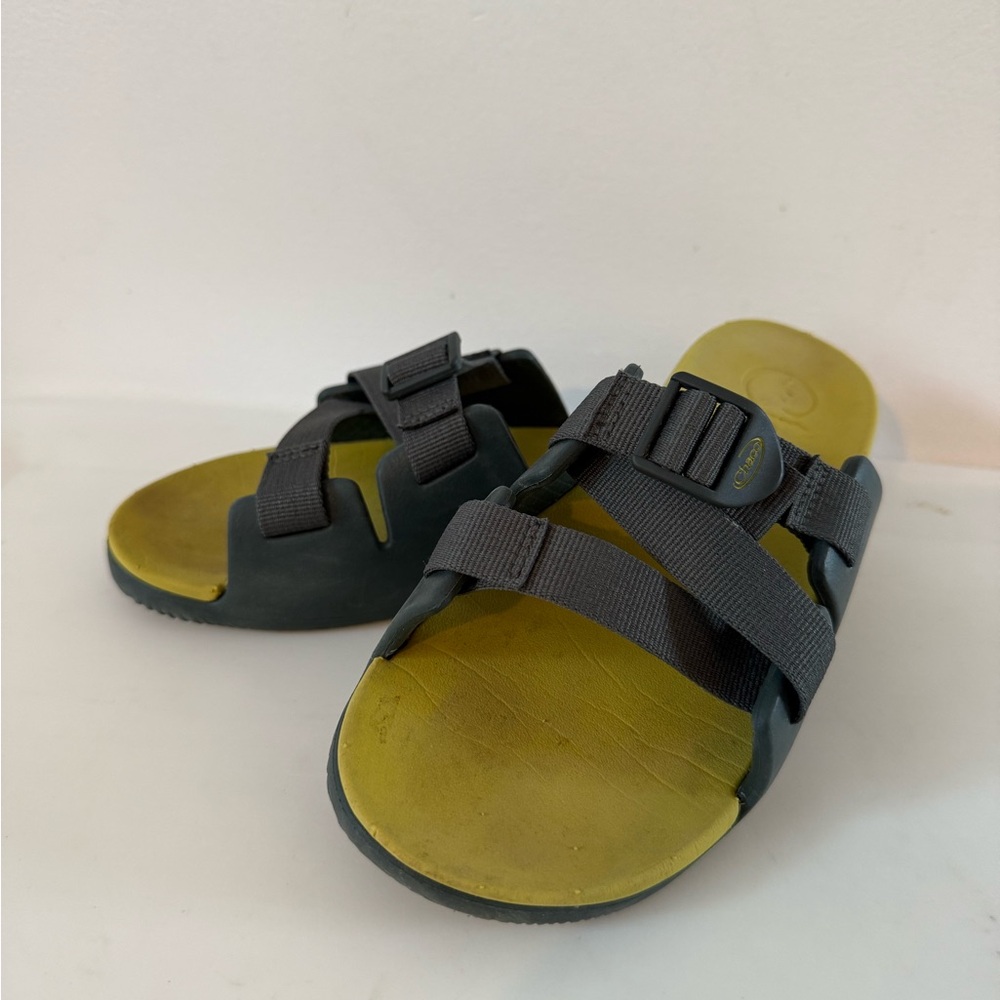 Chacos Chillos Kids Slides Sandals Slip On Grey Green Size 5